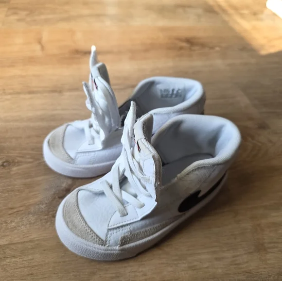 Nike Blazer Mid '77 Toddler Size 10 - Picture 6 of 8